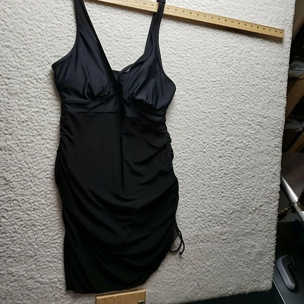 B Swimdress Womens L Black Solid Adjustable Strap Drawstring Stretch Ruched